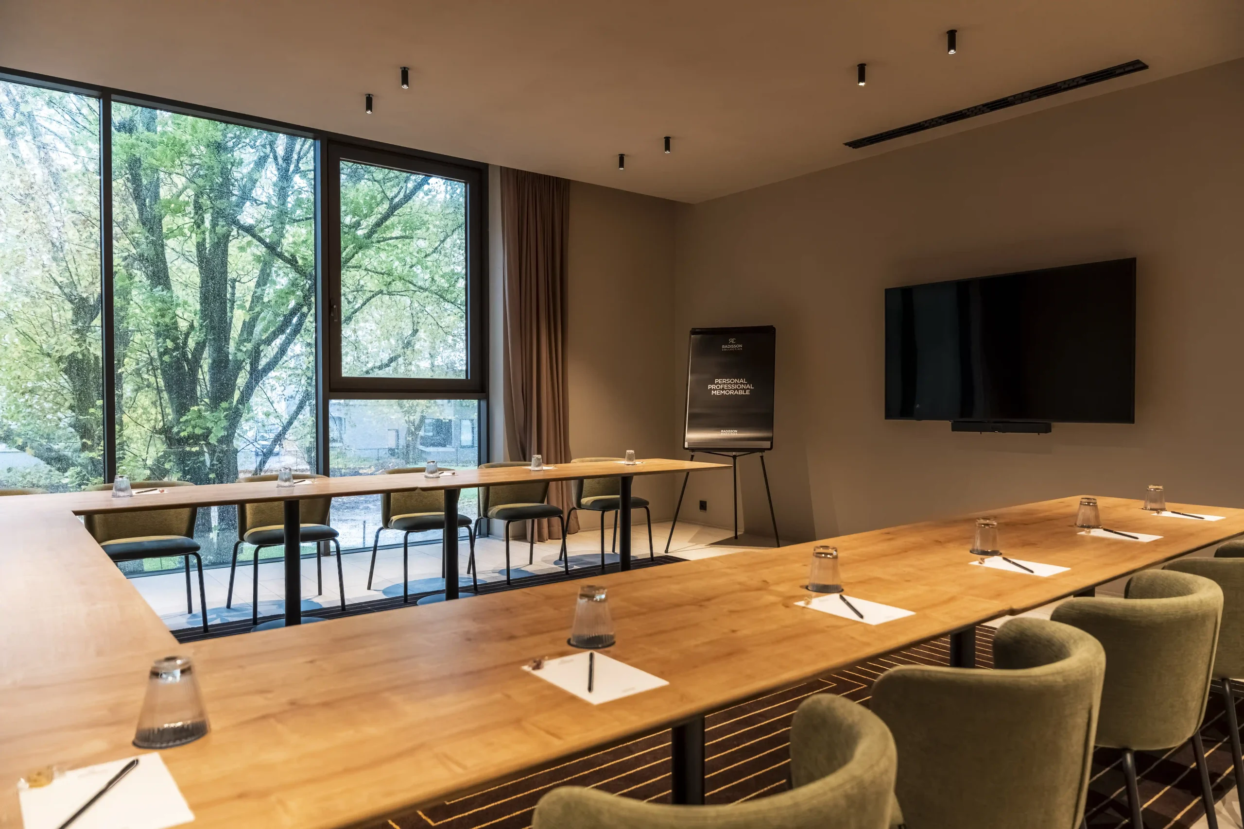 the_plane_tree_radisson